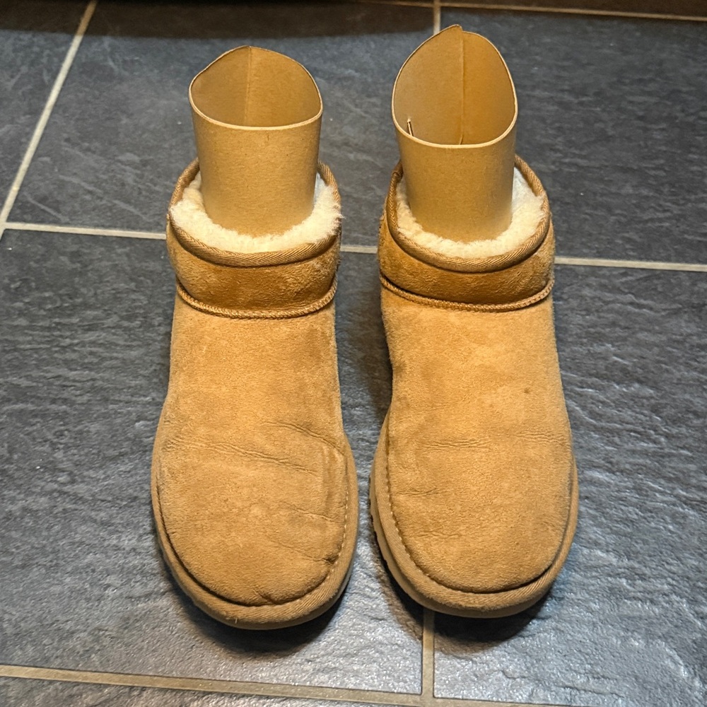 Ugg Ultra Mini - image 4